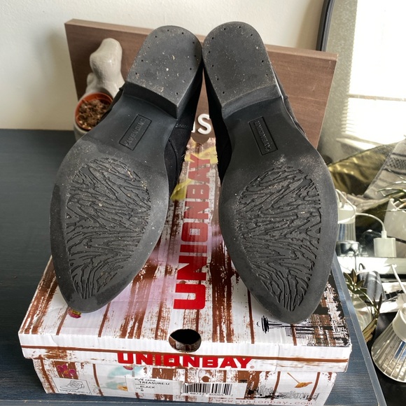 Unionbay Women's Black Ankle Boots - Picture 5 of 5
